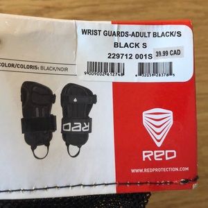 NEW impact wrist guards BNWT
